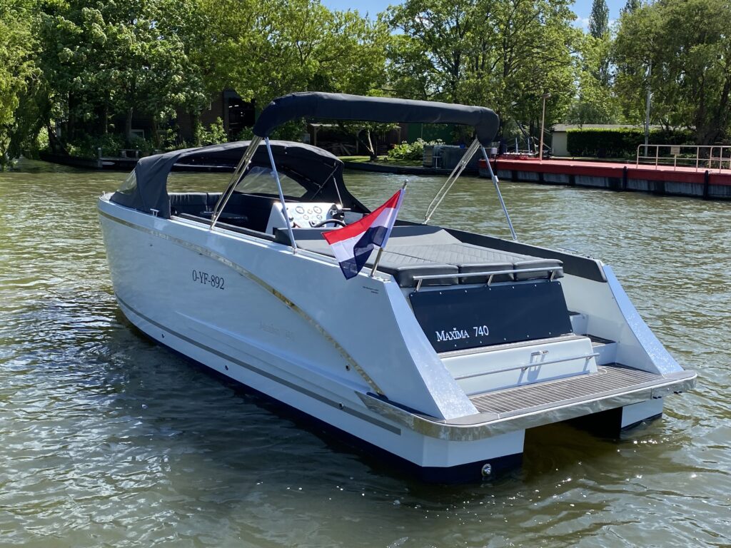 Maxima 740